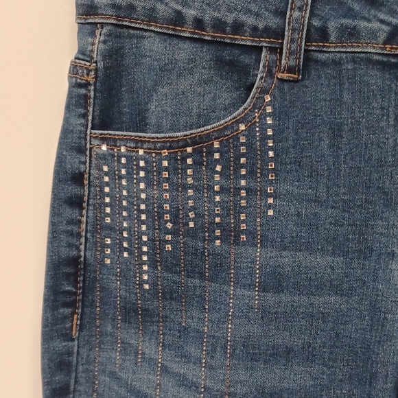 Satin Doll Jeans! - Picture 8 of 11